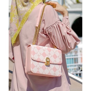Jual yumi tote bag pink buttonscarves Tote Bag Buttonscarves