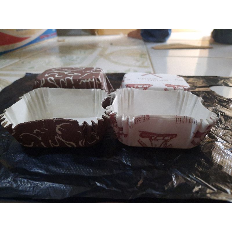 Jual cup cake persegi kecil 100 pcs | Shopee Indonesia
