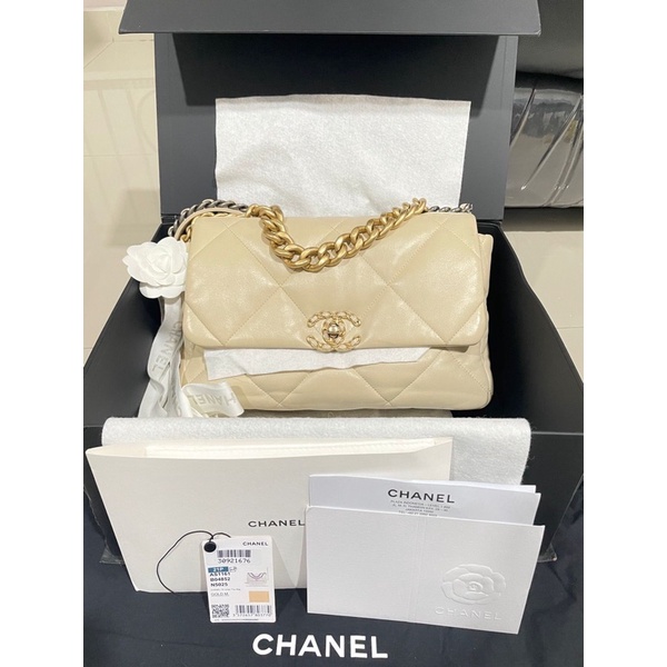 Chanel 19 preloved hotsell