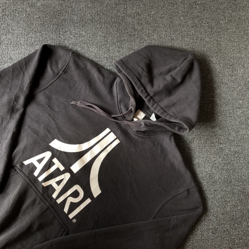 Jual hoodie h m x atari charcoal second original hnm Shopee Indonesia