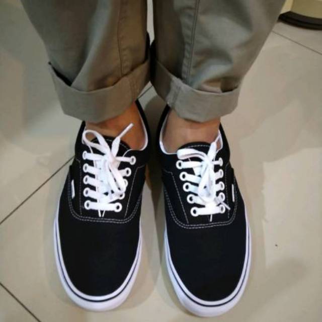 Vans u sale era black