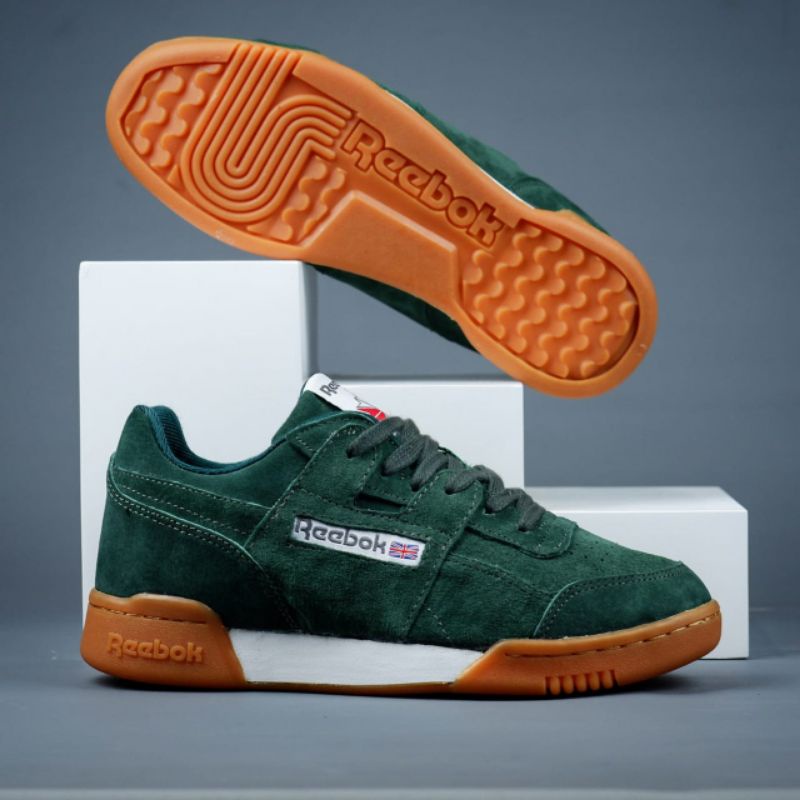 Reebok workout store plus verde