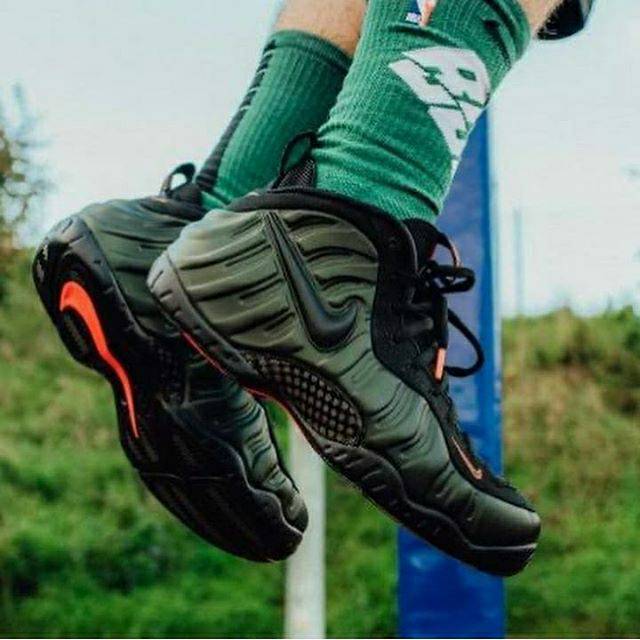 Jual Nike Air Foamposite Pro Sequoia Green Black Shopee Indonesia