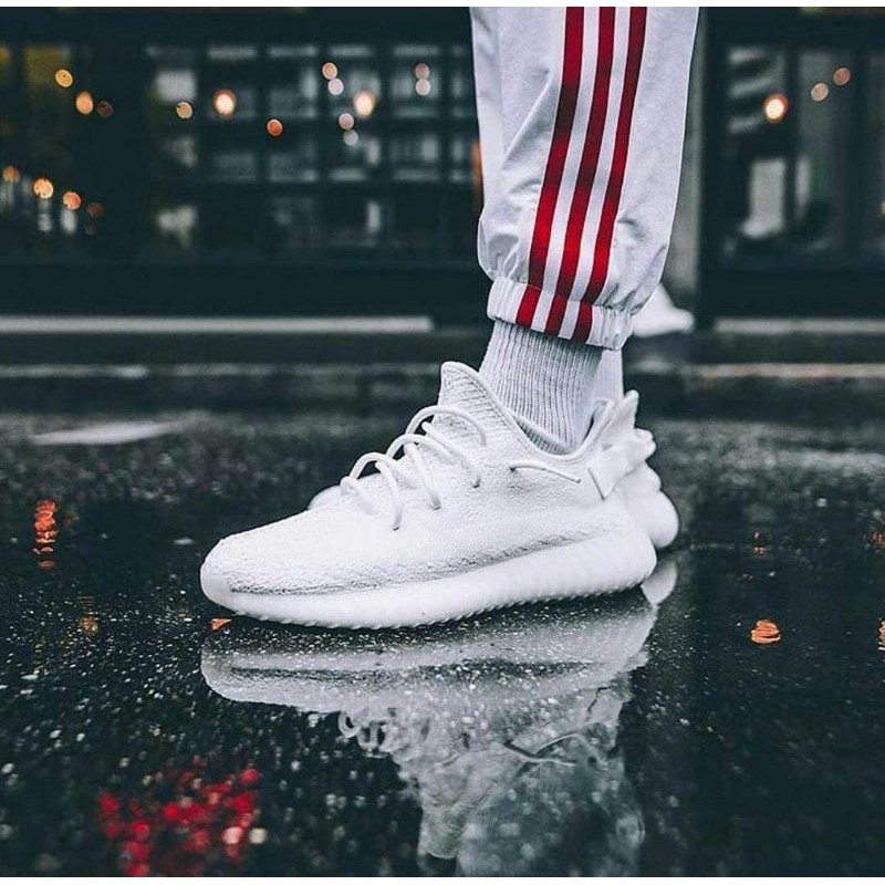 Jual Sepatu Adidas Yezzy Boost 350 V2 Triple White Full Putih Premium Shopee Indonesia