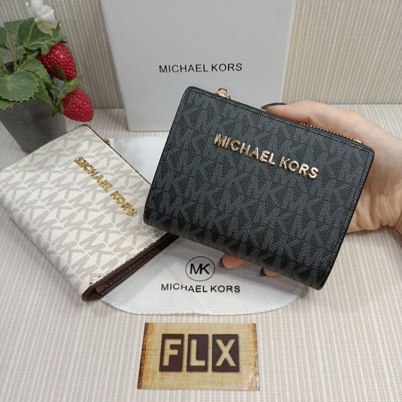 Michael Kors Carmen Medium Flap Bifold Wallet in Black (GHW