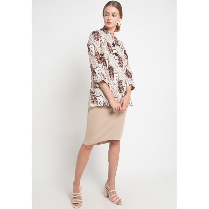 Arjuna Weda Batik Rangrang Blouse Wanita