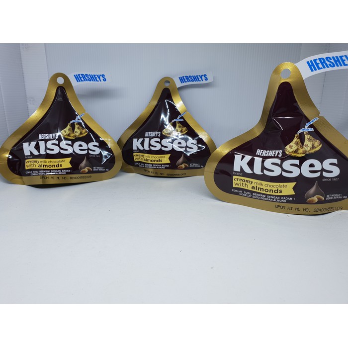 Jual Hersheys Kisses Creamy Milk Chocolate With Almonds 36gr Hershey ...