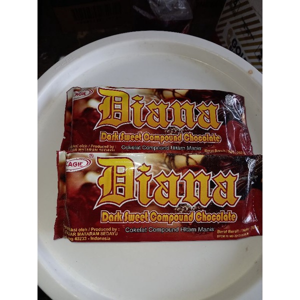 Jual COKLAT COMPOUND / COKLAT BATANG DIANA BY LAGIE 250 GRAM | Shopee ...