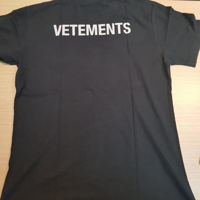 Vetements staff hot sale