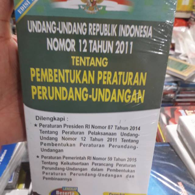 Jual UNDANG UNDANG NO 12 TAHUN 2011 TENTANG PEMBENTUKAN PERATURAN ...