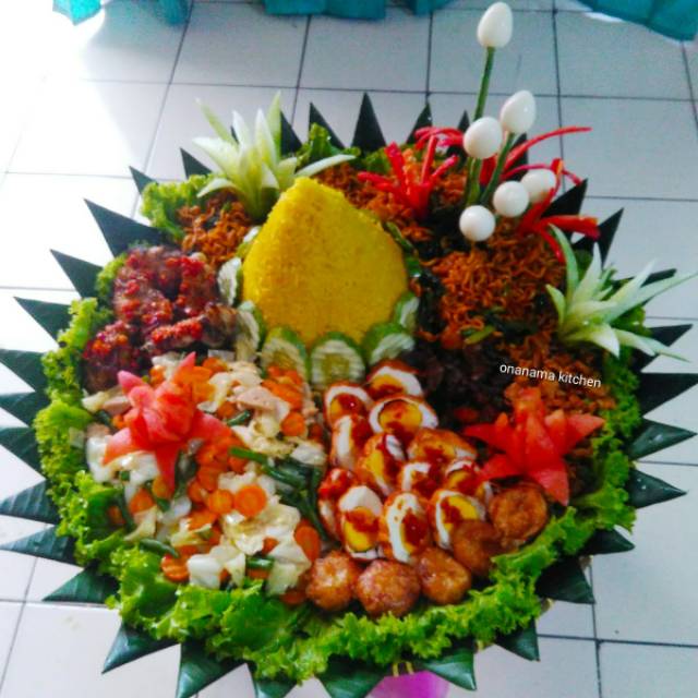 Jual Nasi Tumpeng Utk 5 Orang Uk 40 Cm Halal Enak Arisan Ultah