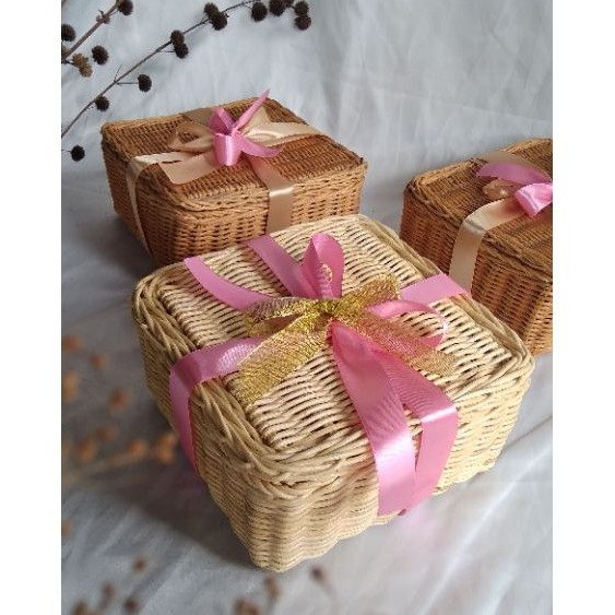 Jual Kotak Kado rotan murah Box Hampers Rotan Box Bridesmaids rotan