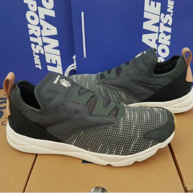 Harga reebok outlet furylite