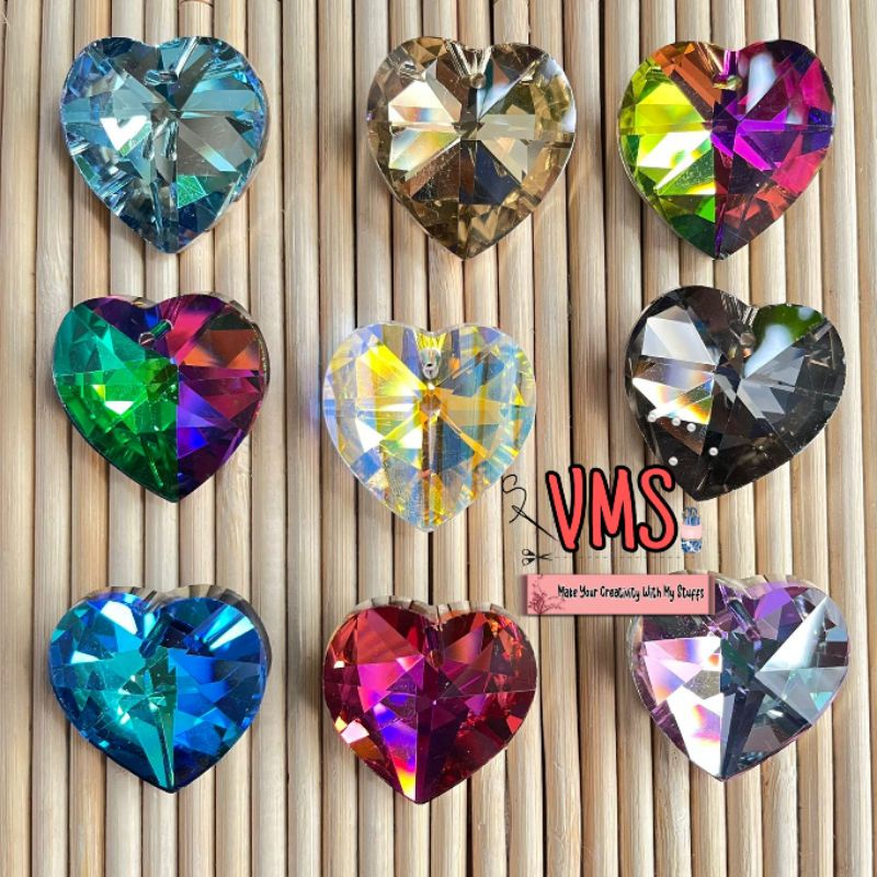 Jual crystal love 28mm /pcs | Shopee Indonesia