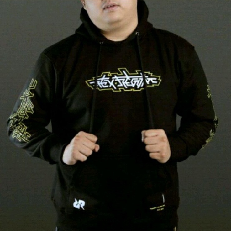Jual Jaket RRQ Rex Regum Qeon Yellow Terbaru | Shopee Indonesia
