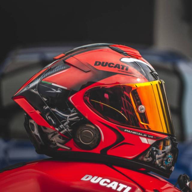 Shoei ducati hot sale v4 helmet