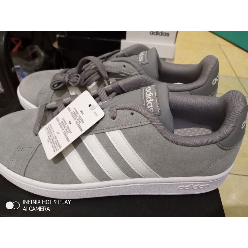 Jual Sepatu Adidas grand court tennis grey F36412 size 8 1 2 ORI