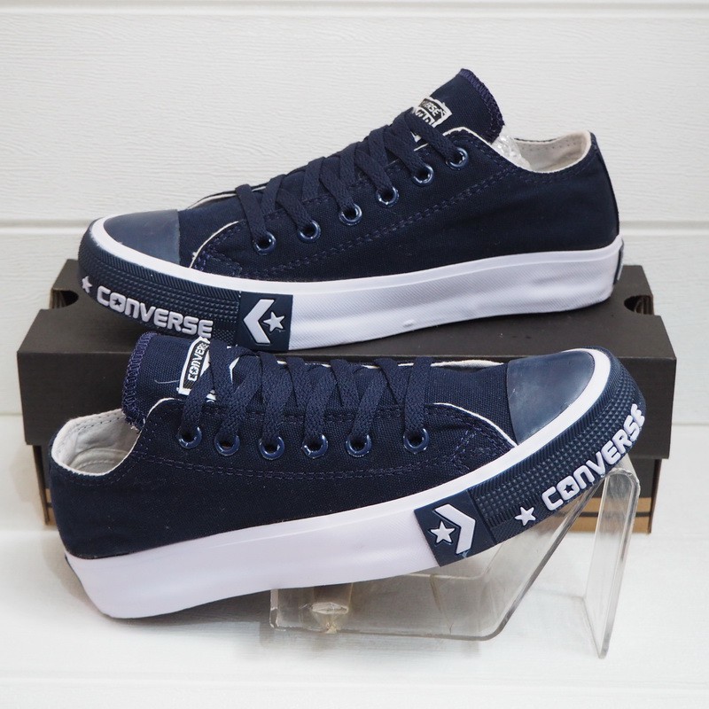 Jual CONVERSE ALL STAR CHUCK TAYLOR X UNDEFEATED LIMITED EDITION