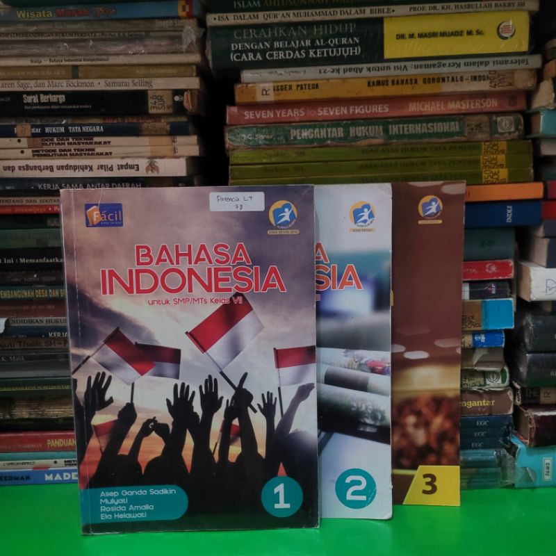 Jual BUKU BEKAS BAHASA INDONESIA KELAS 1/2/3 SMP FACIL | Shopee Indonesia