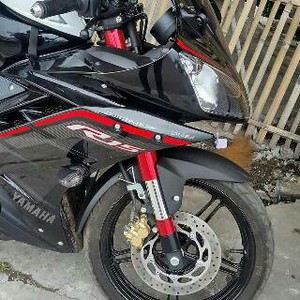 r15 shocker price