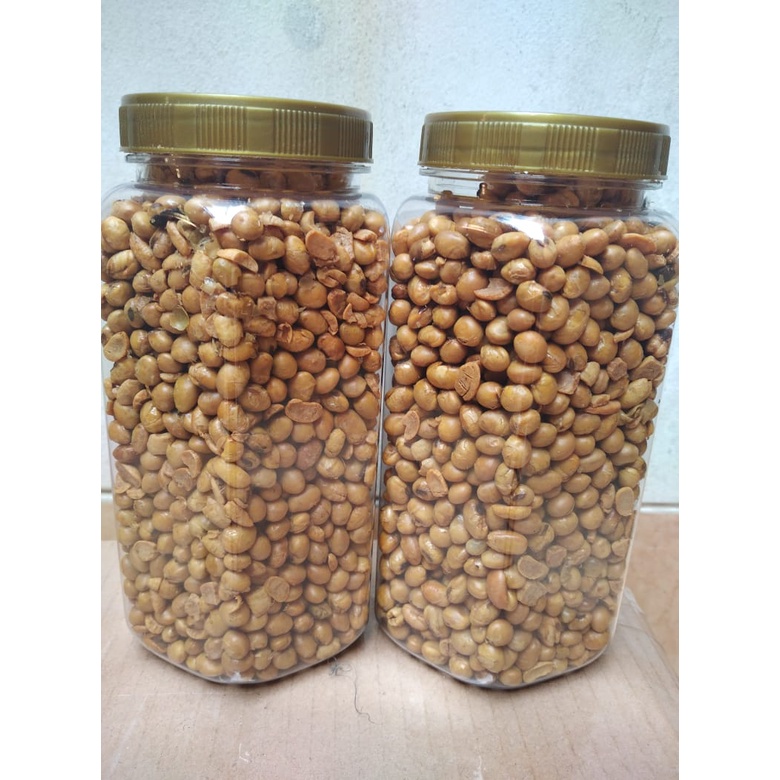 Bahan-bahan kacang kedelai goreng