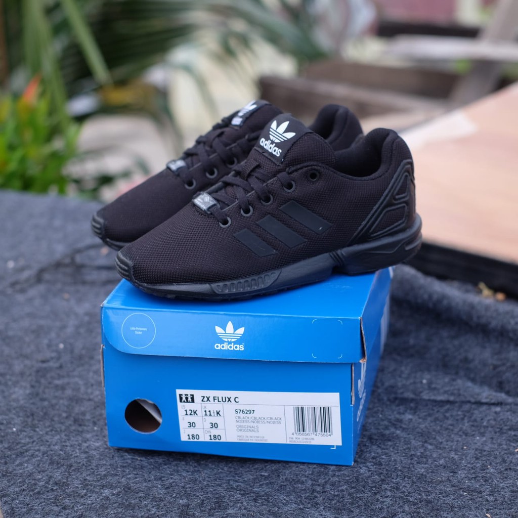 Sepatu Casual Anak Laki Perempuan Adidas ZX Flux C Full Black