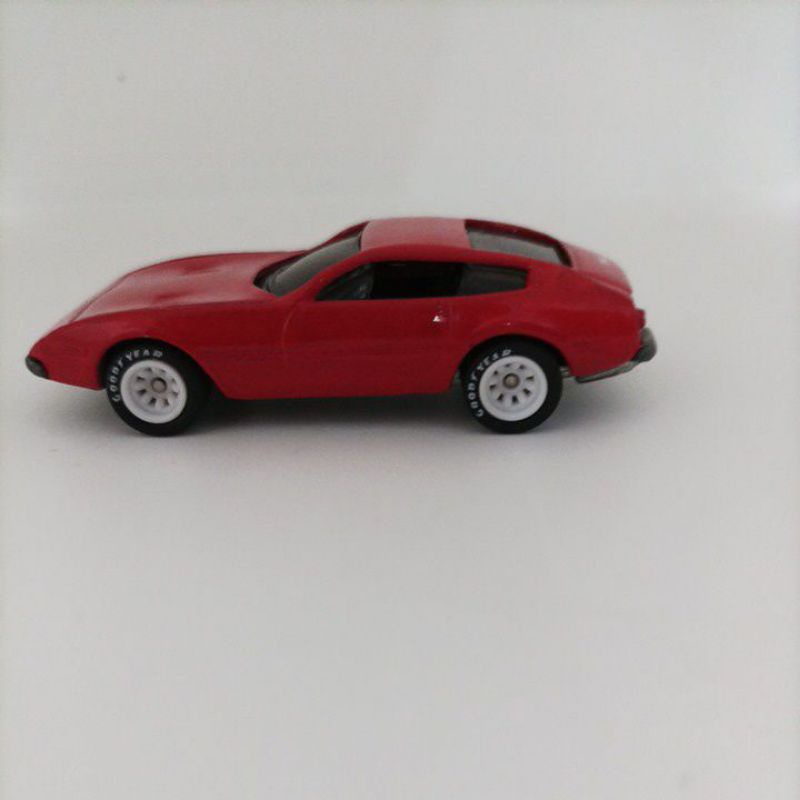Hot Wheels Ferrari 365 GTB4 2025 Custom - Roues Caoutchouc Real Riders, Modèle Démonté, échelle 1/64