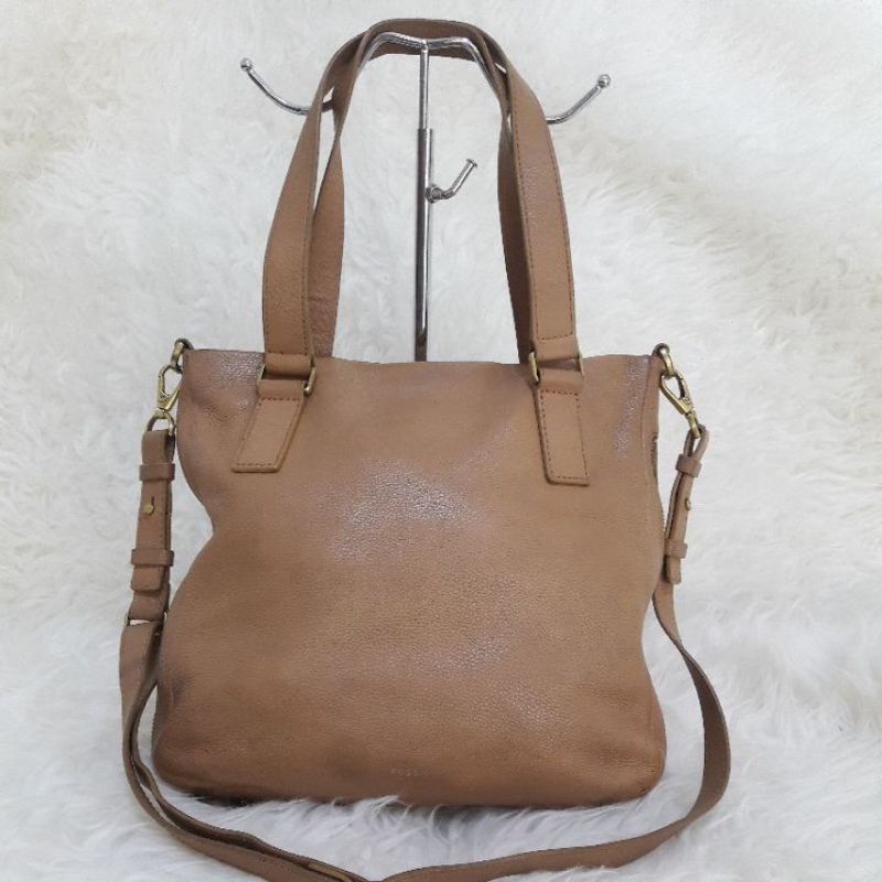 Jual Preloved sling bag Fossil Shopee Indonesia