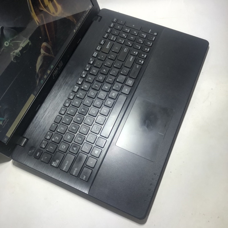 Jual laptop gaming editing - Asus X552L Core i5 Gen 4 - Dual VGA Nvidia ...