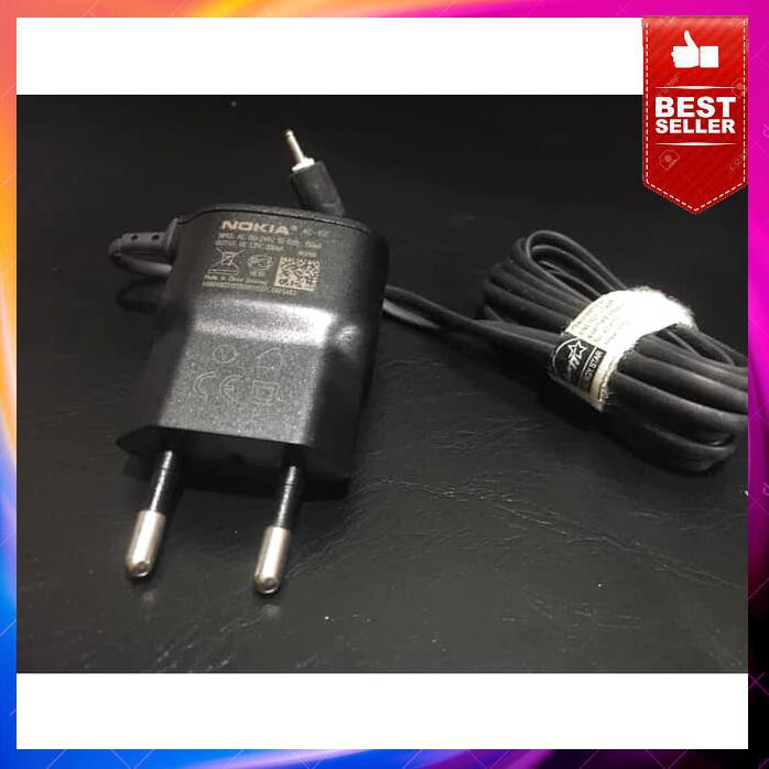 Chargeur Nokia AC-15E - Entrée 100-240V, Sortie 5V 800mA - Occasion Fonctionnel