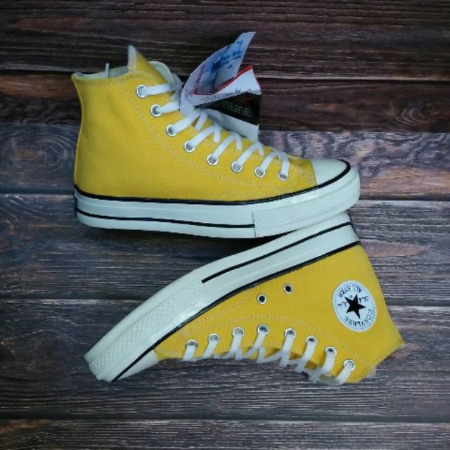 Jual Sepatu Converse All Star Classic High - Kuning | Shopee Indonesia