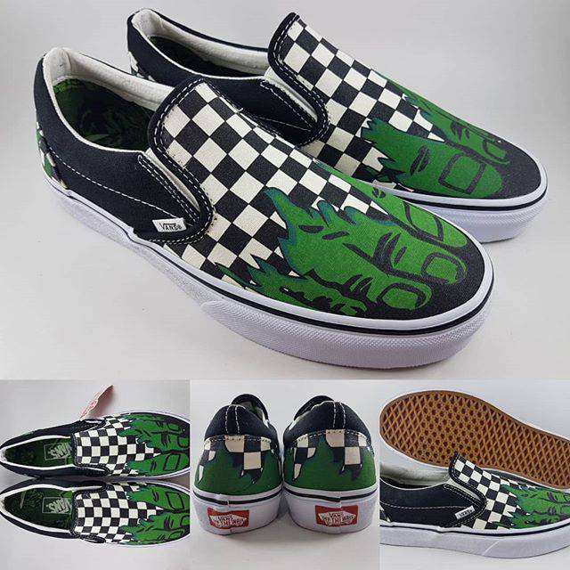 Sepatu vans marvel hulk store