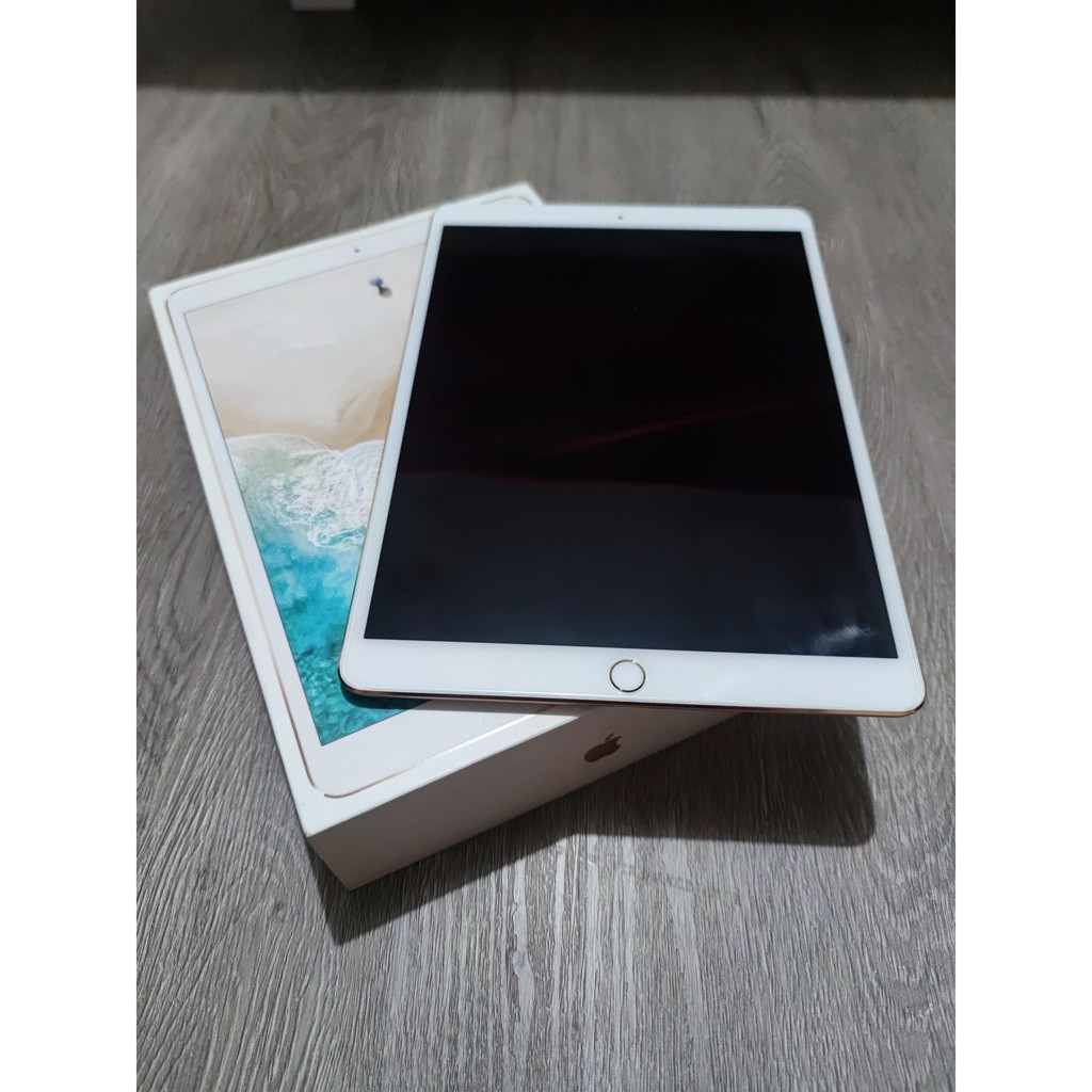 iPad Pro 10.5インチ 256GB シルバー SIMフリーモデル