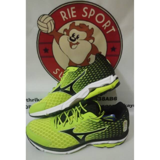 Harga mizuno wave rider 18 deals