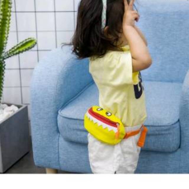 Jual Restock READY Waist bag Tas pinggang fanny pack baby shark kecil anak lucu murah waistbag shark Shopee Indonesia