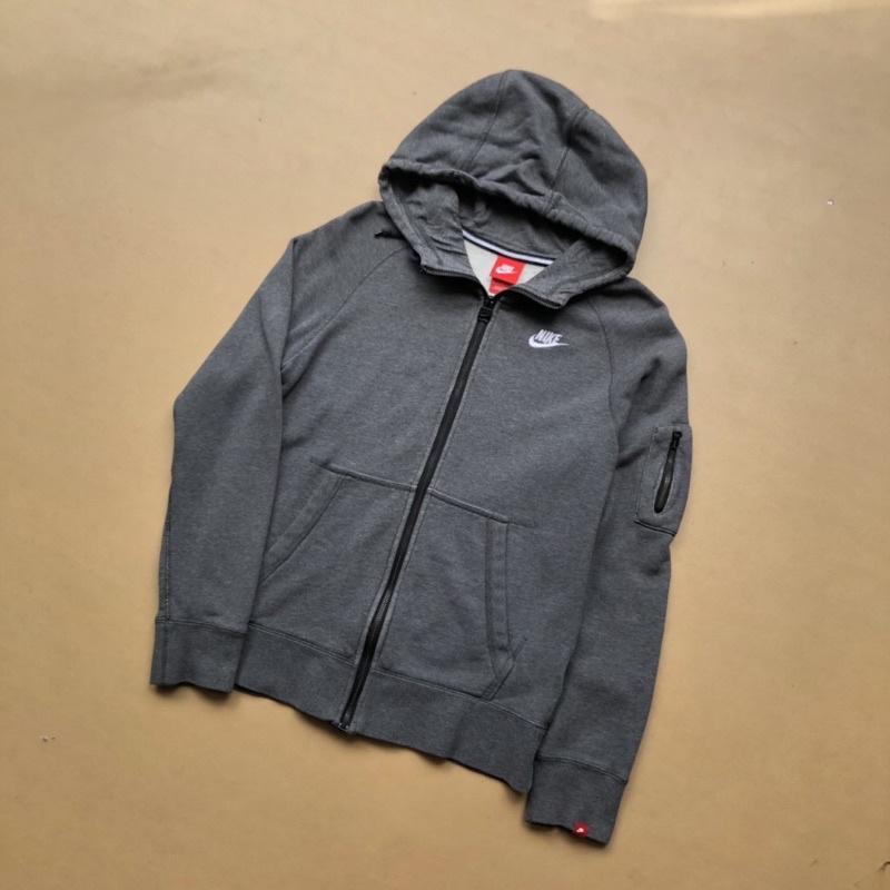 nike saku