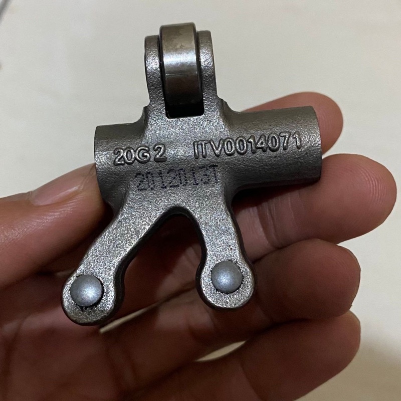 Jual Rocker Arm vespa Sprint/ Primavera Iget barang mulus / pernah di