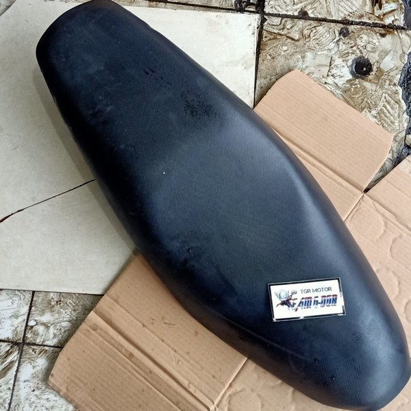 Jual fiber jok ori standar honda cs 1 one Shopee Indonesia