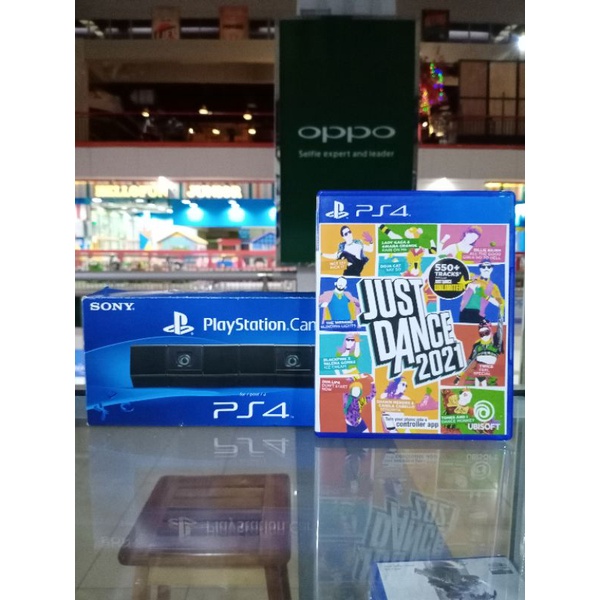 Just dance sale ps4 camera bundle