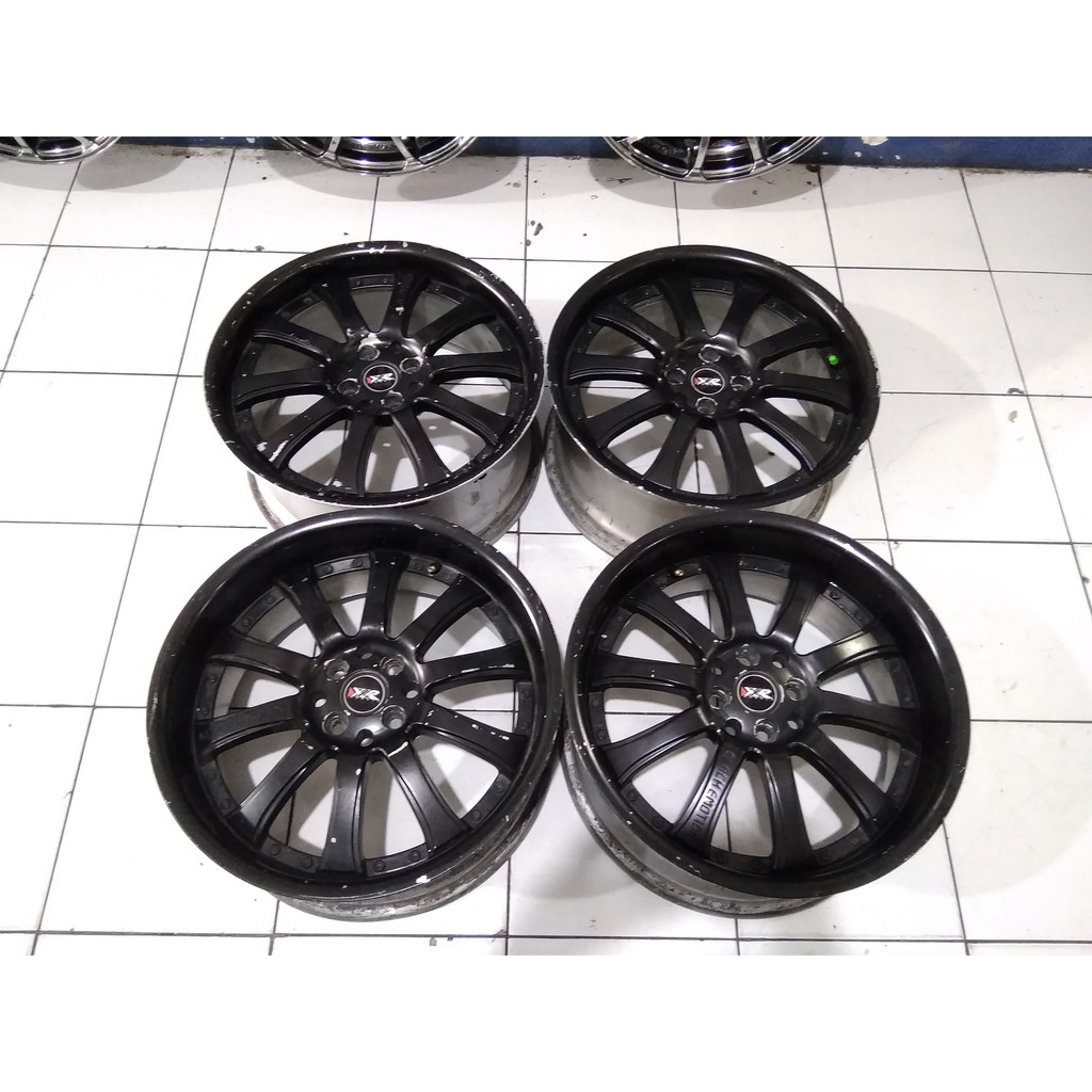 Jual credit Velg Black Emotions R18 Pcd 4X100-4X114,3 Lebar Rata 8 ...