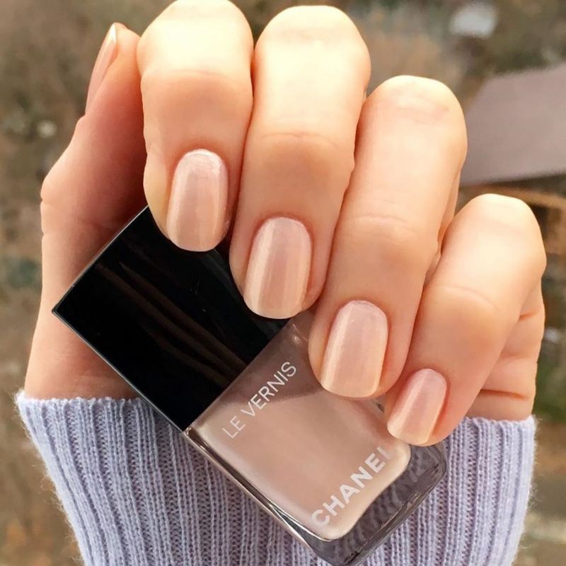 Jual CHANEL LE VERNIS LONGWEAR NAIL COLOR 701 EAU DE NACRE Shopee Indonesia