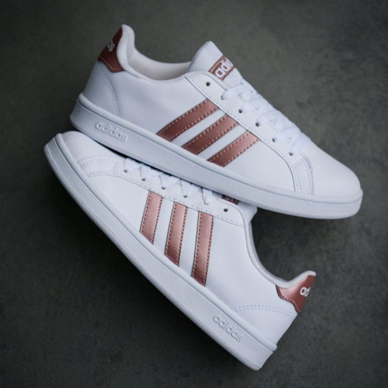 Adidas grand court store women's rose gold