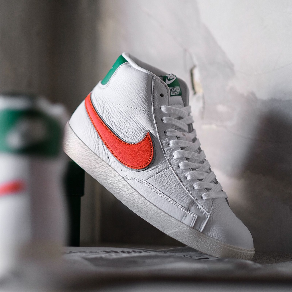 Nike blazer mid x stranger things best sale