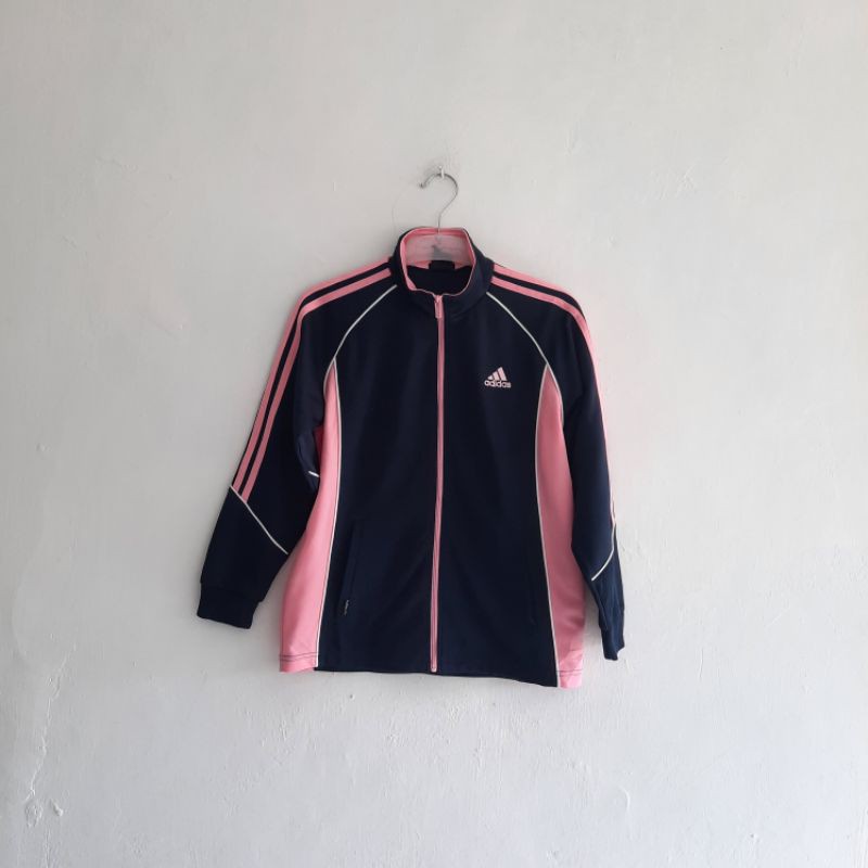 Foto jaket adidas wanita sale