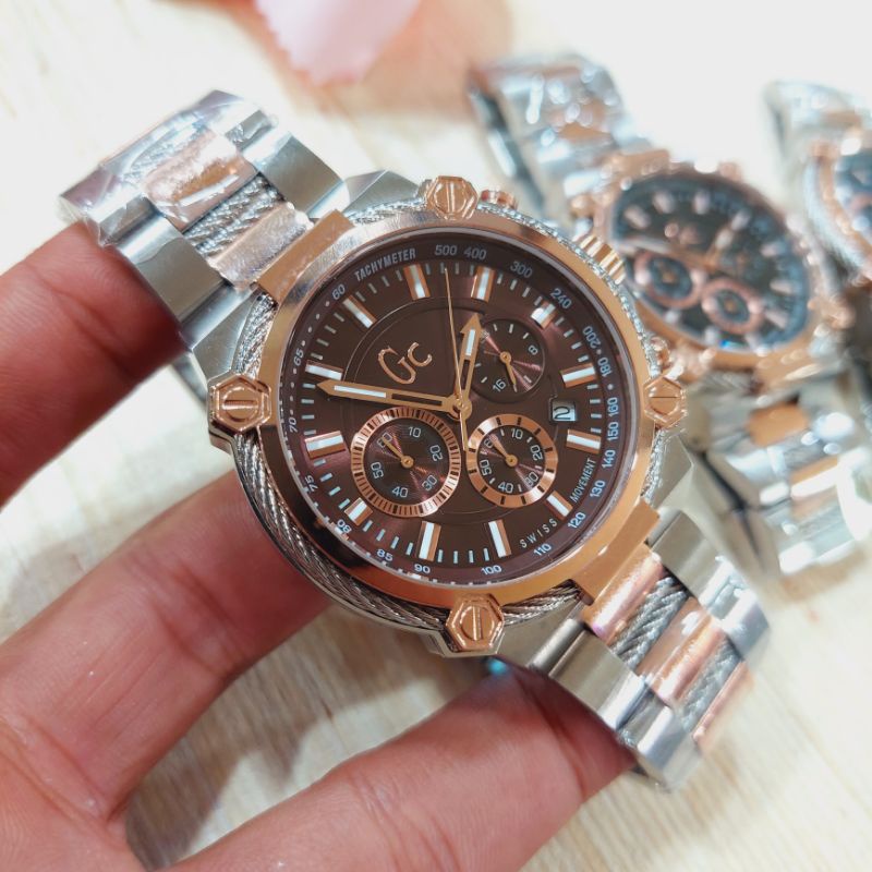 Y24002g2 Y24002g2 Gc Montres Site Officiel Guess Collection Gc