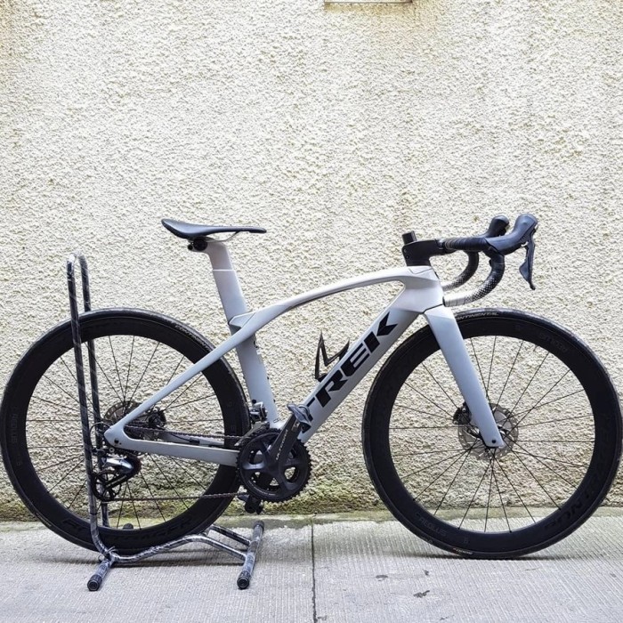 Jual trek madone store slr