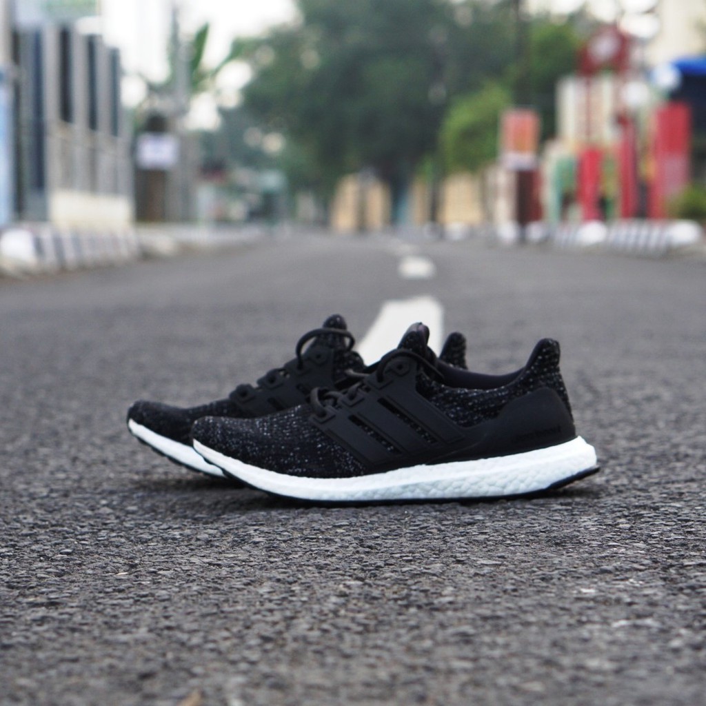 Adidas Ultraboost F36153 Sepatu Lari Running Ultra Boost