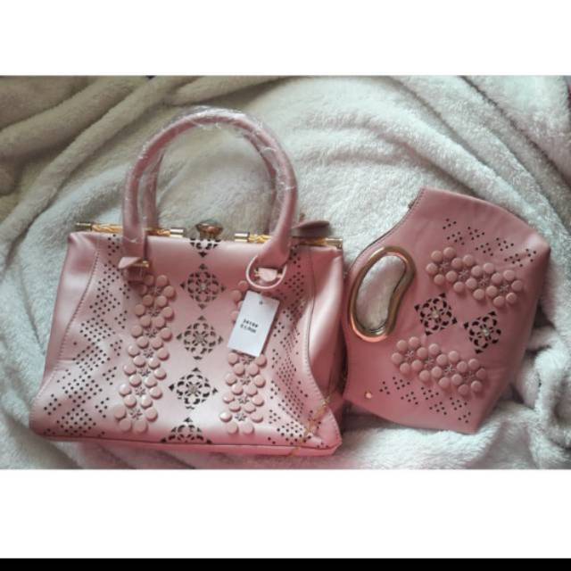 Jual Tas Batam 2in1 Soft Pink (ukuran kuranglebih) | Shopee Indonesia