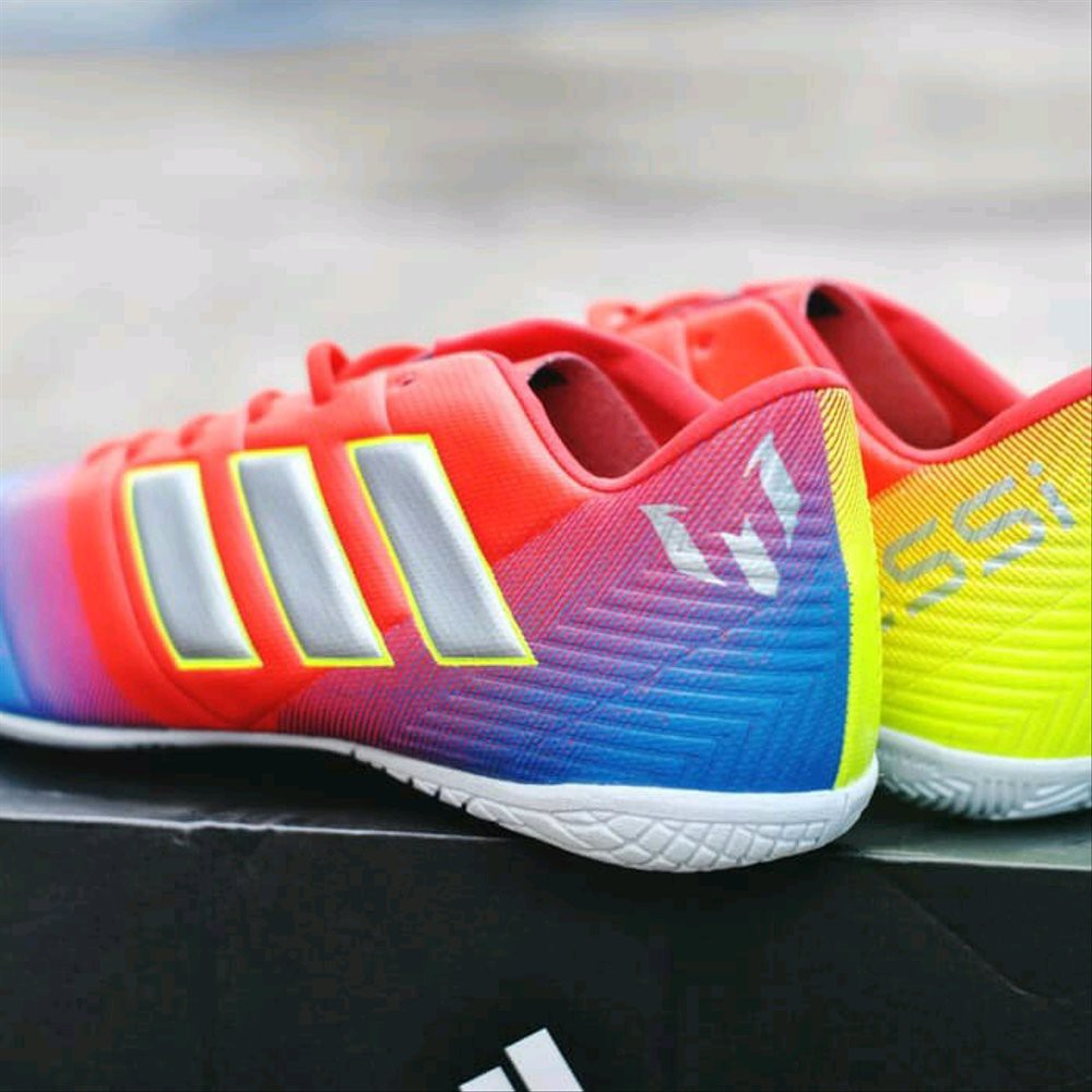 Sepatu futsal 2025 adidas messi original