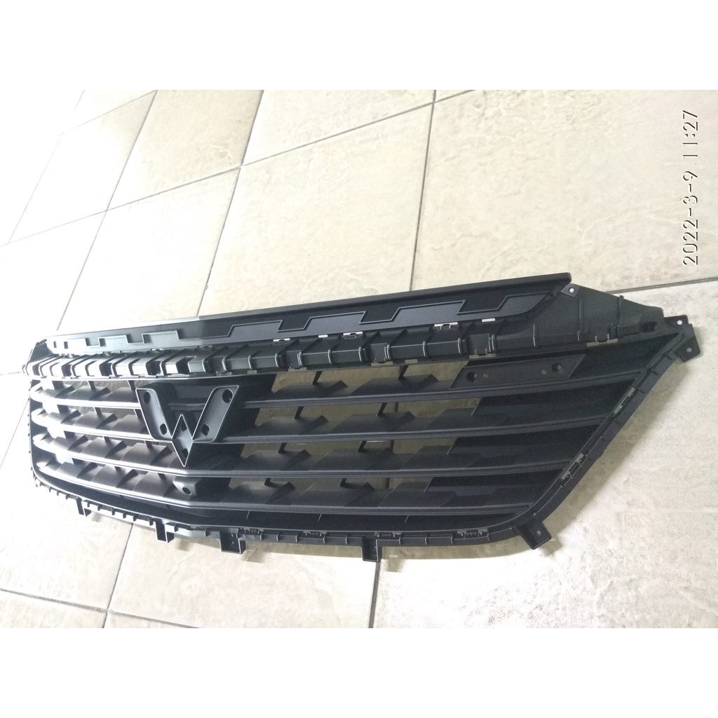 Jual GRILLE RADIATOR WULING ALMAZ RS type | Shopee Indonesia